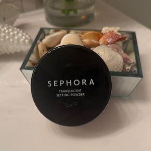 Sephora Translucent Setting Powder in Black Case